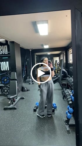 Customer video review of Top PANDA Monochromatic CutOut