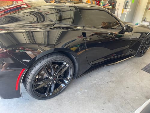 Customer photo review of Corvette C7 Stage 2 / Stage 3 Front Splitter & Side Skirts