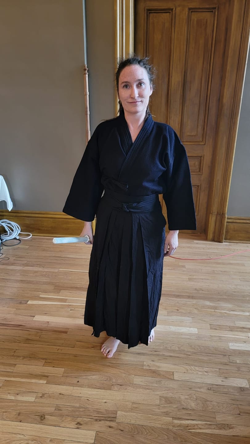 Customer photo review of ‘KURENAI' - Seiaizome Lightweight Kendogi & Cotton Pleat-Lock Kendo Hakama Uniform Set