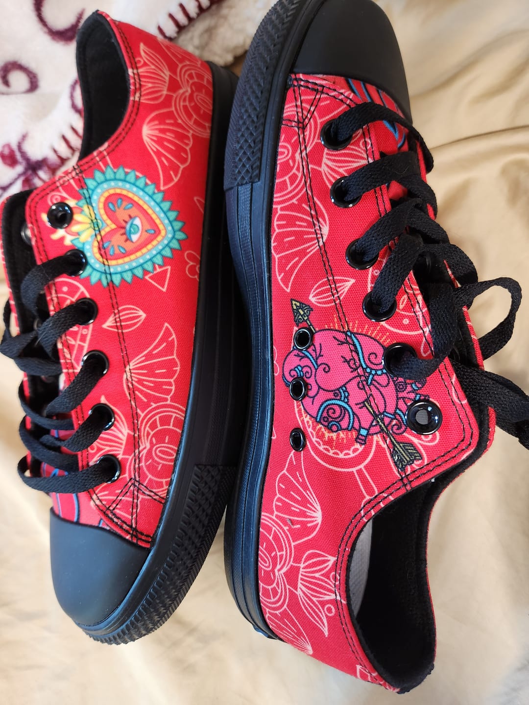 Customer photo review of Vday Women Low tops ( Black or White Sole ) 2 For 1