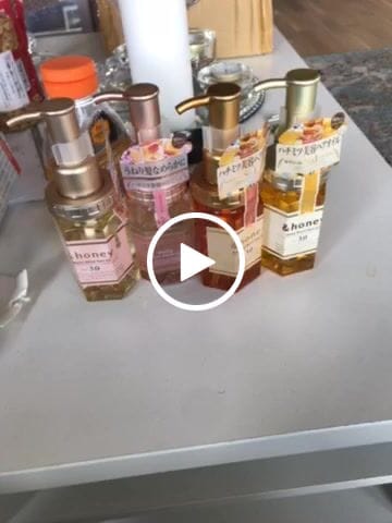 Customer video review of & Honey Deep Moist Hair Oil 100ml