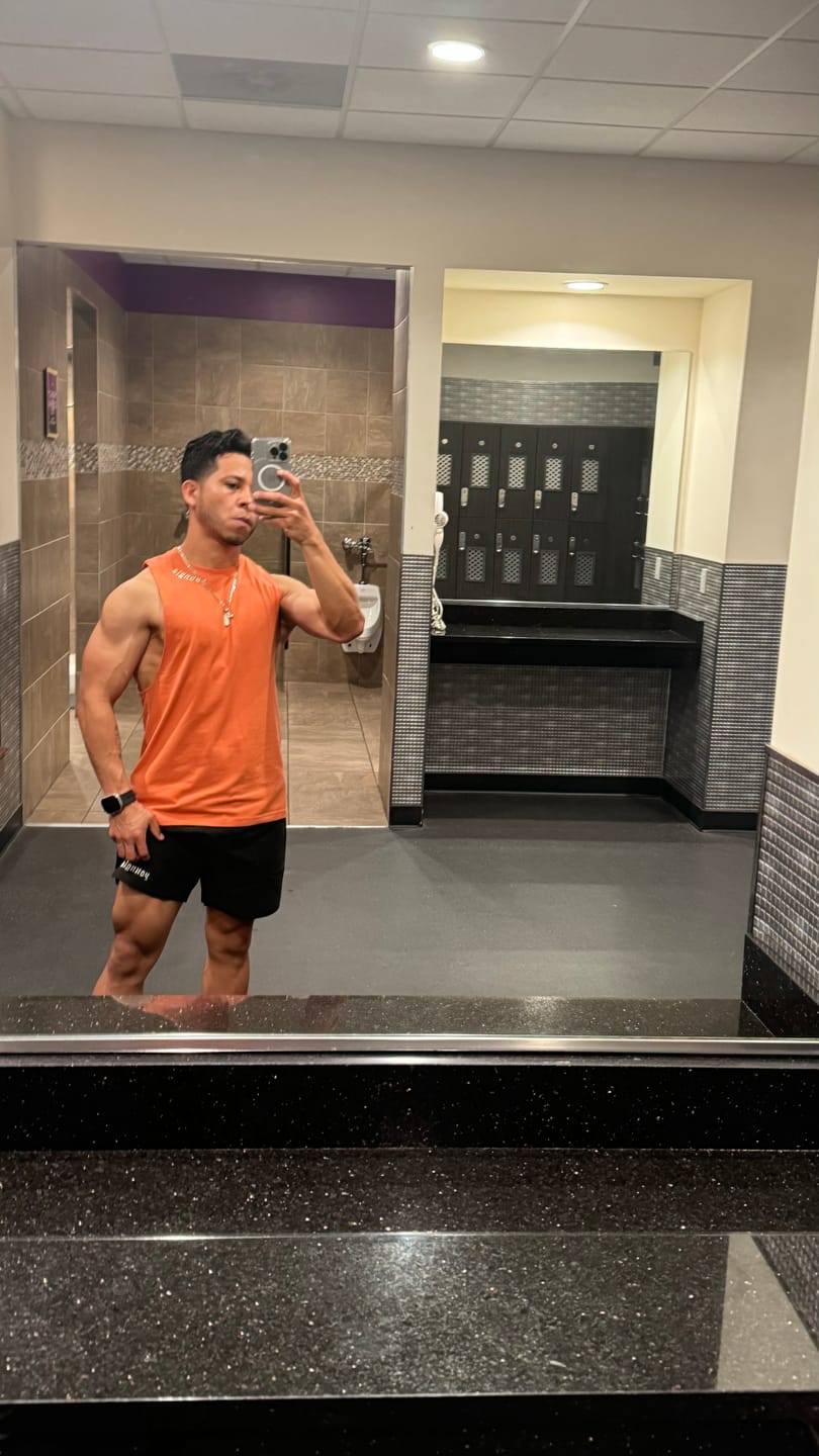 Customer photo review of 131 The Finest Shorts