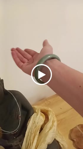 Customer video review of FREE Today: Attract Wealth Protection Jade Bangle