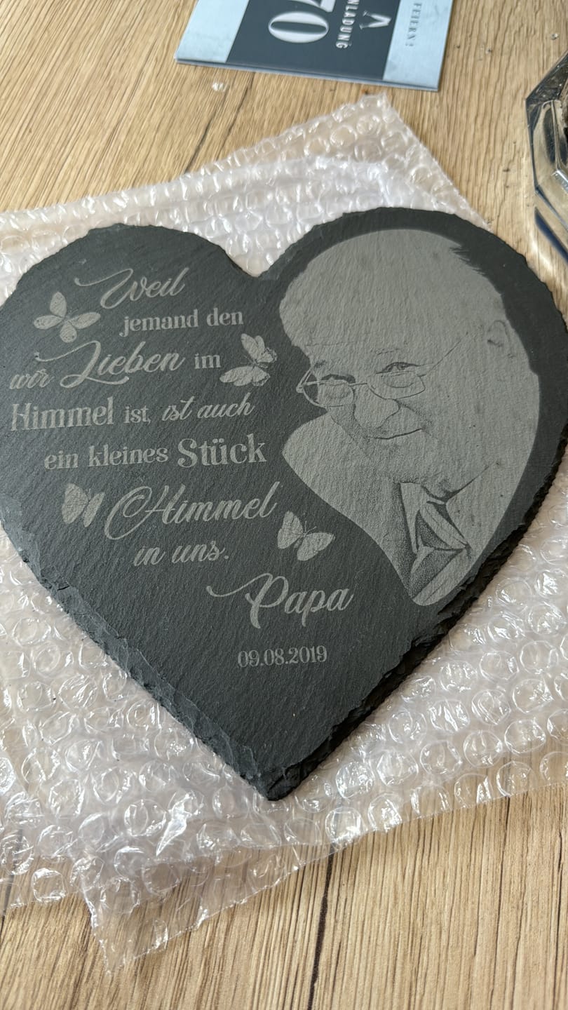 Customer photo review of Ein Stückchen Himmel - Familien-Schieferherz
