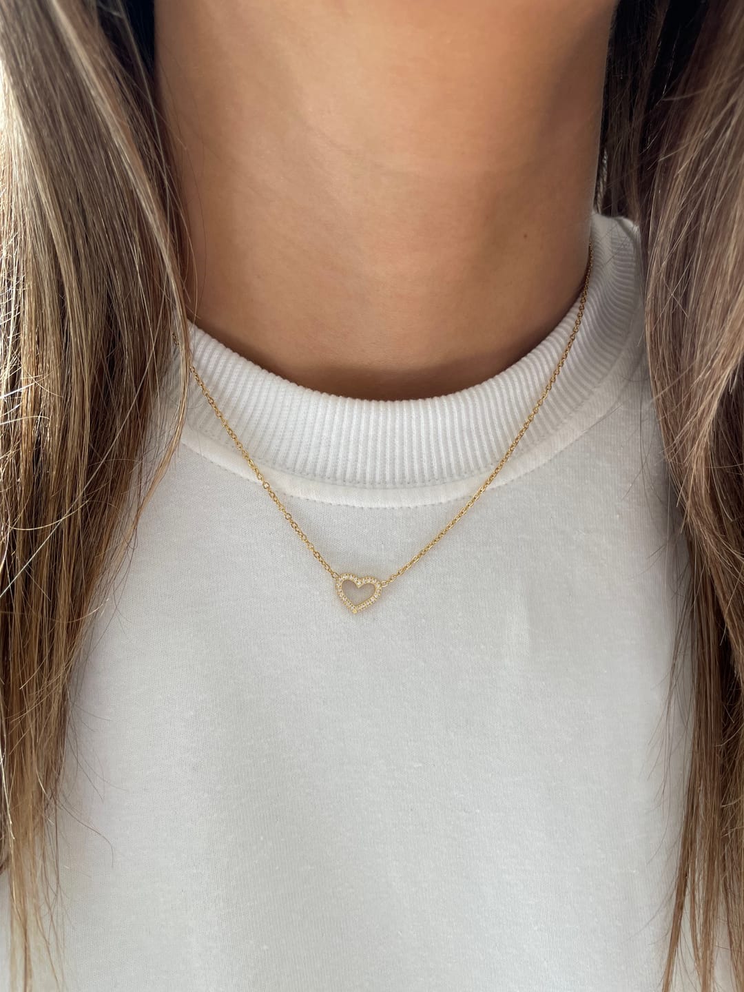 Customer photo review of Shine Heart Halskette | 18K vergoldet