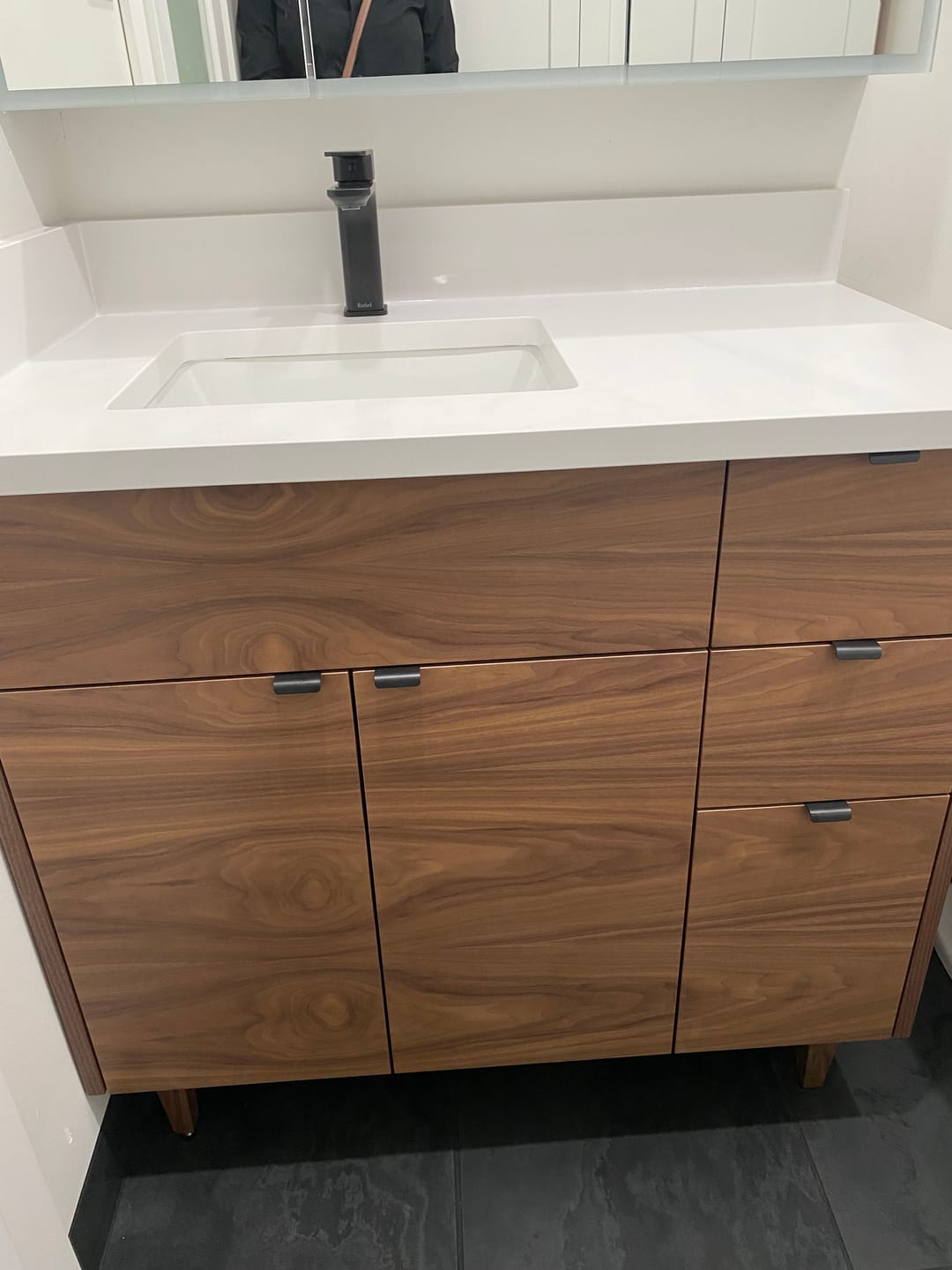 Customer photo review of Sidesplash, Miami White