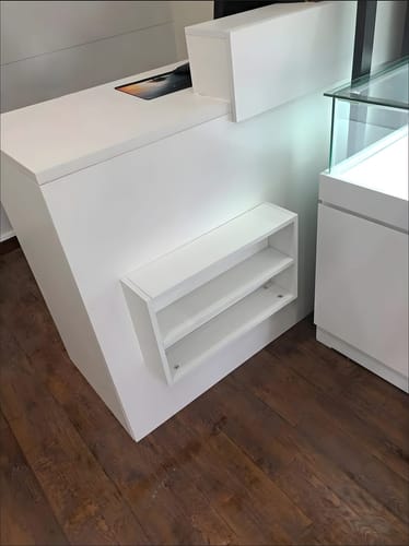 Customer photo review of Store Checkout Counter