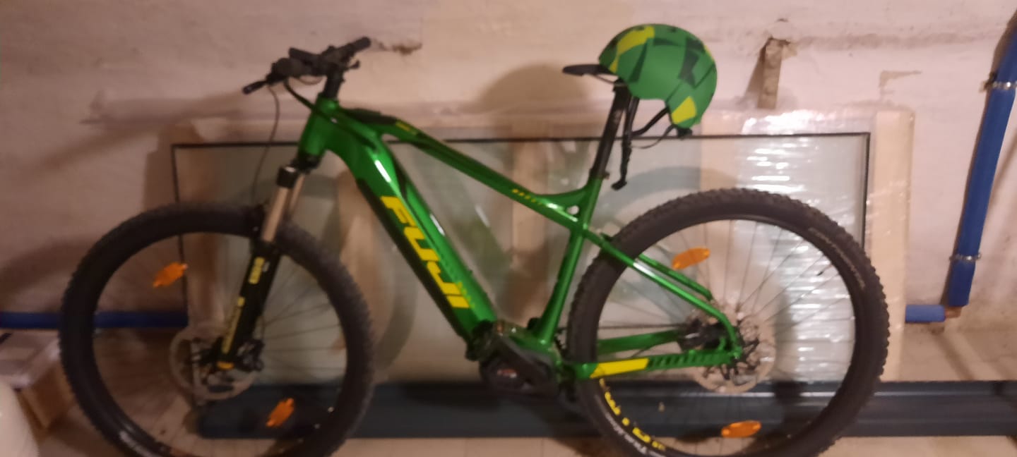 Customer photo review of Melon Bicycle Helmet Urban Active »Green Mamba«