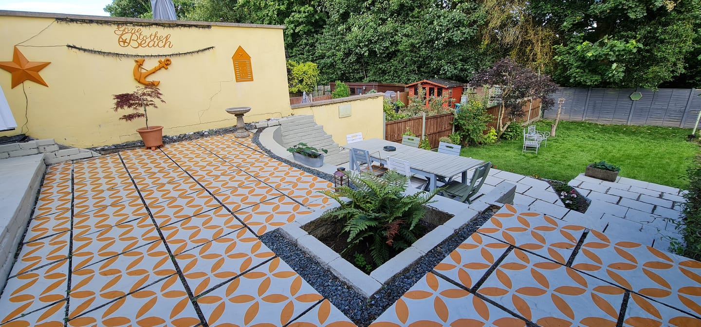 Customer photo review of Tsunagi Patio Stencil - Square Slabs