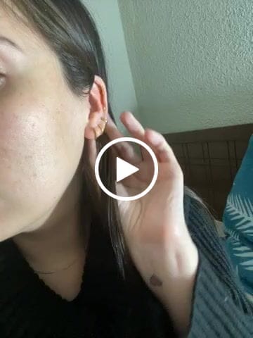 Customer video review of ARGOLLAS LISAS 10MM BAÑADAS EN ORO