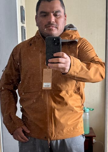 Customer photo review of Chaqueta Hombre Keb Eco-Shell