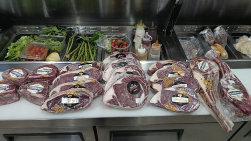 Reseña con foto de un cliente sobre Filete cabrería con hueso