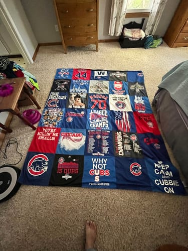 T-shirt quilt featuring chicago cubs by Lauren from IL