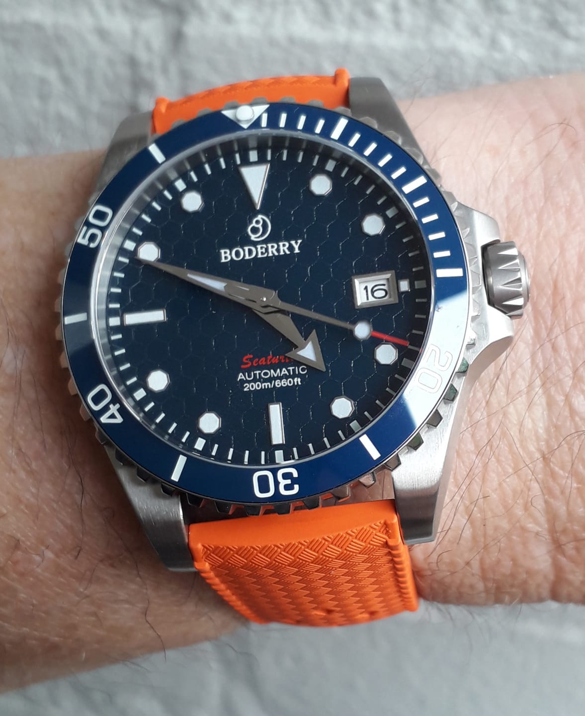 Customer photo review of SEATURTLE.OCEAN(TITANIUM) - Automatic Titanium Diver Watch | Sea Blue/Ti-bracelet