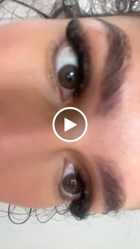 Customer video review of 20D (Gold Range) Premade Russian Volume