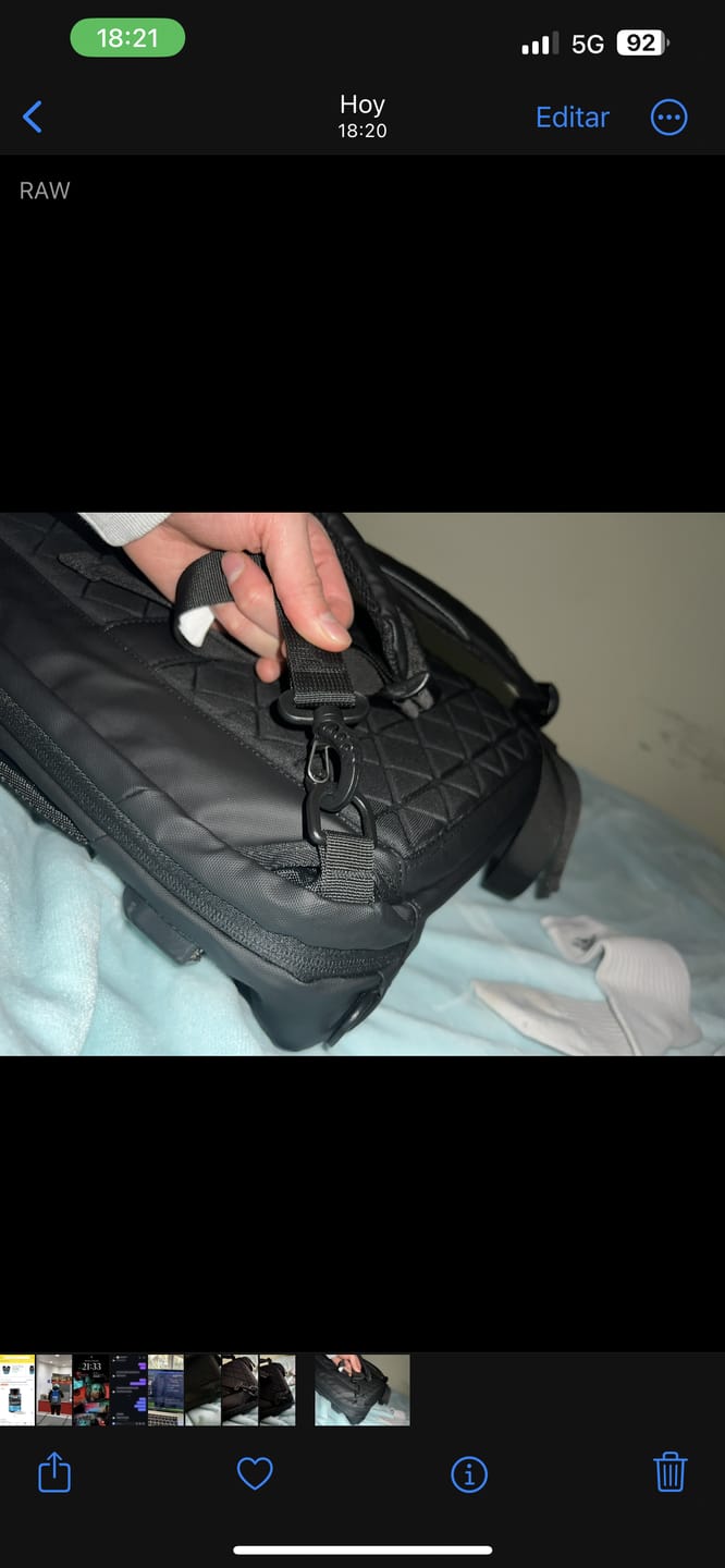 Customer photo review of Pre-Venta Executive Backpack