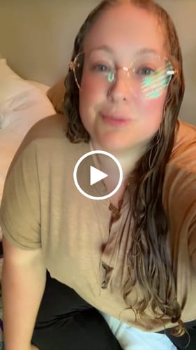 Customer video review of Aria