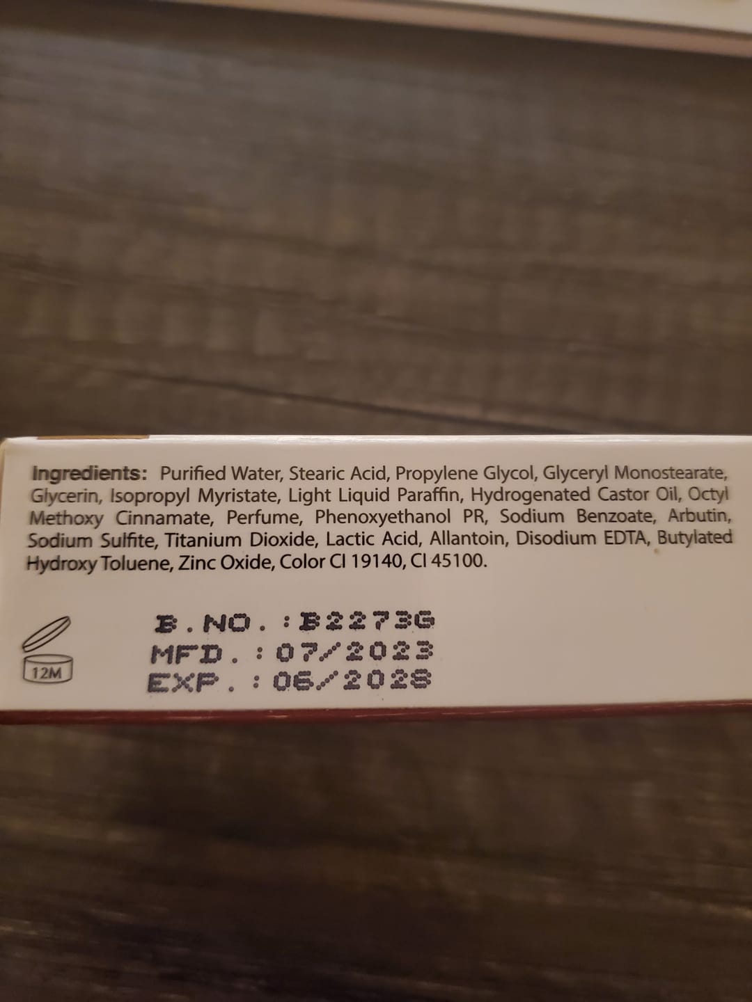 Customer photo review of Neoprosone Brightening Cream - Dark Spot Remover - 50ml / 1.7 fl oz