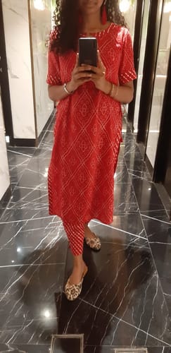 Customer photo review of Red Bandhini Suit Set