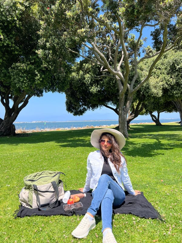 Customer photo review of Paz 23L Tote