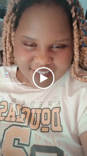 Customer video review of Crushed  Blue Lotus Petals