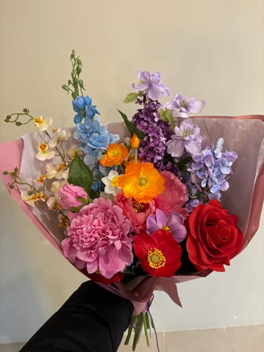 Customer photo review of Bright Silk Flowers