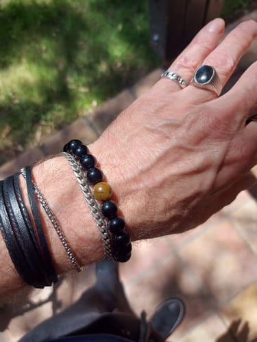 Customer photo review of Black Onyx & Tiger Eye Bracelet