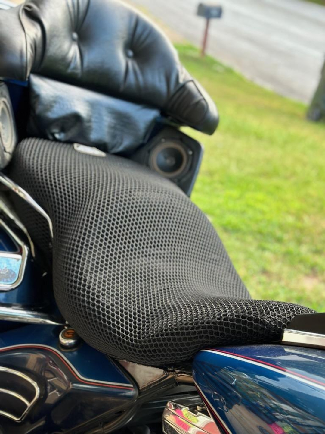 Wind Rider mesh seat cover on a Harley Davidson Electra Glide Classic
