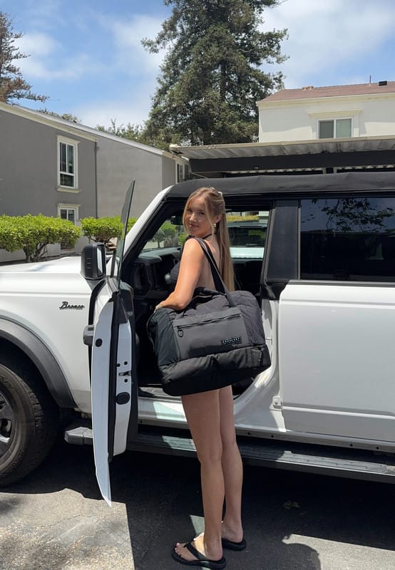 Customer photo review of Paz 34L Duffle