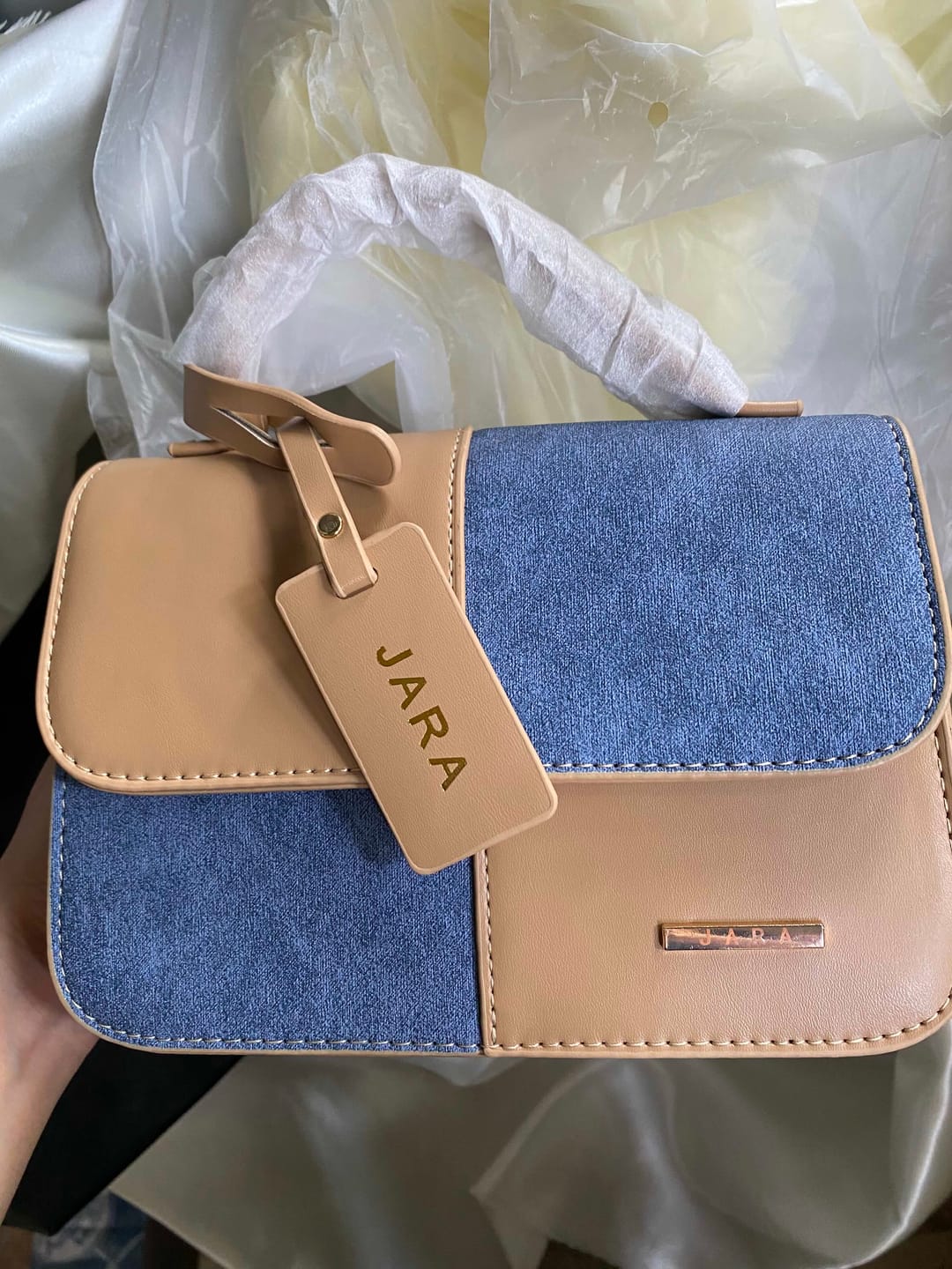 Customer photo review of Malta Color-block handbag