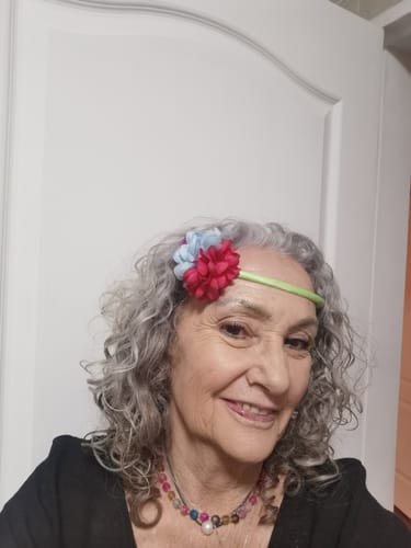 Customer photo review of IntrinsiCurly Me Hold Me Baby Curly Hair Gel 250ml