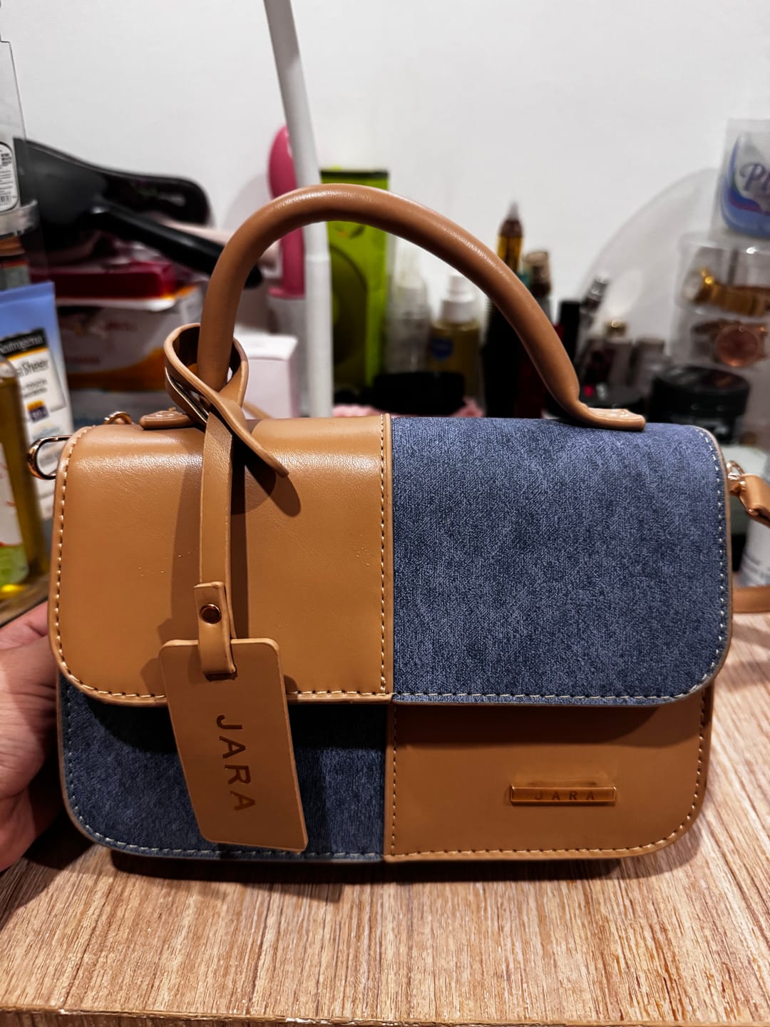 Customer photo review of Malta Color-block handbag