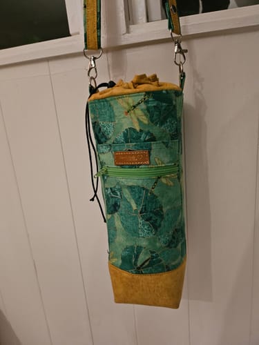 Customer photo review of Oasis Bottle Holder Pattern