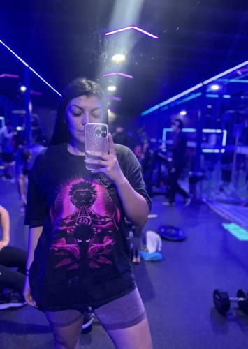 Customer photo review of Sukuna Oversized Vintage T-shirt V3