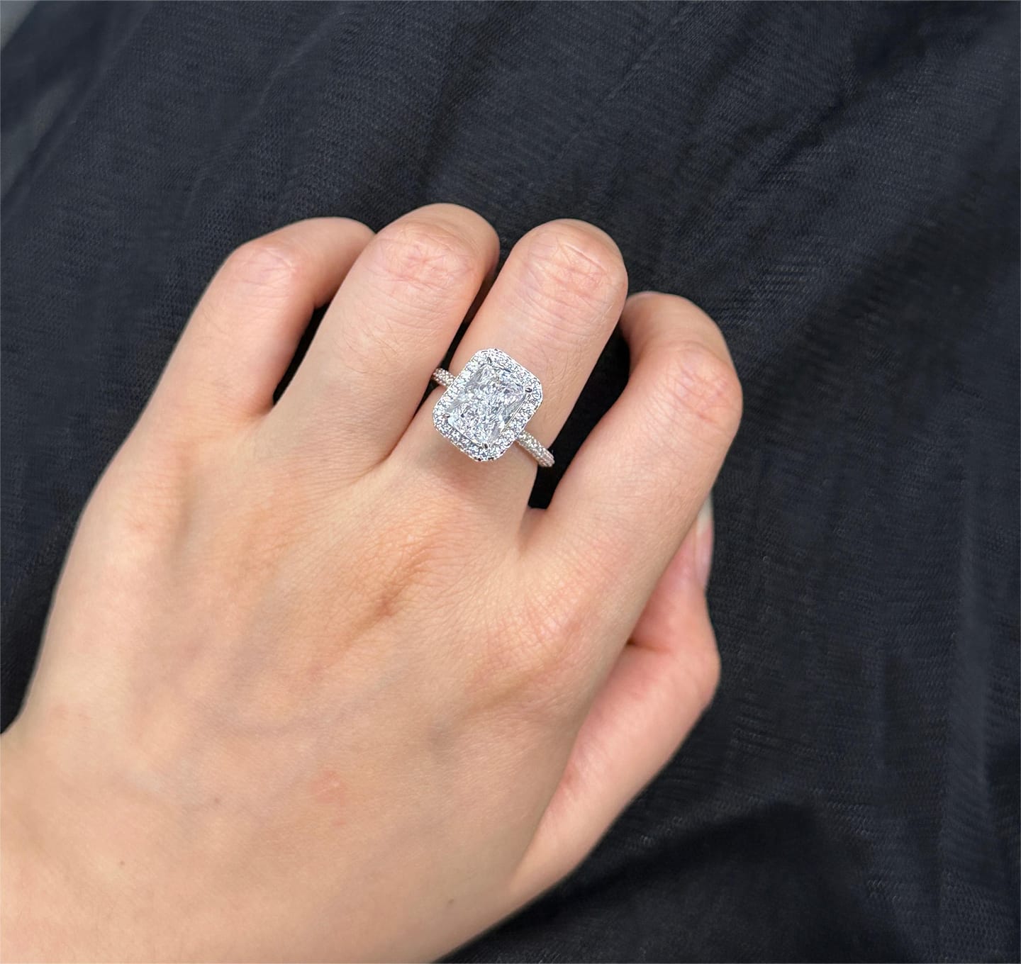 Customer photo review of S925 Noble Halo 3.5Ct Radiant Cut Engagement Ring Vintage Ring For Everyday Wear