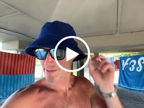 Customer video review of Big Extended Brim Bucket Hat