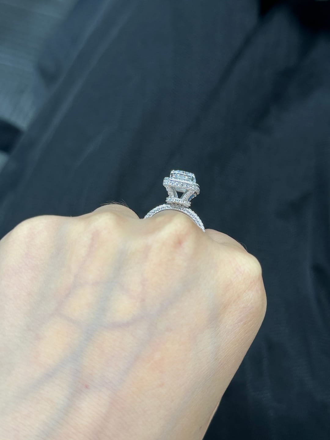 Customer photo review of S925 Noble Halo 3.5Ct Radiant Cut Engagement Ring Vintage Ring For Everyday Wear
