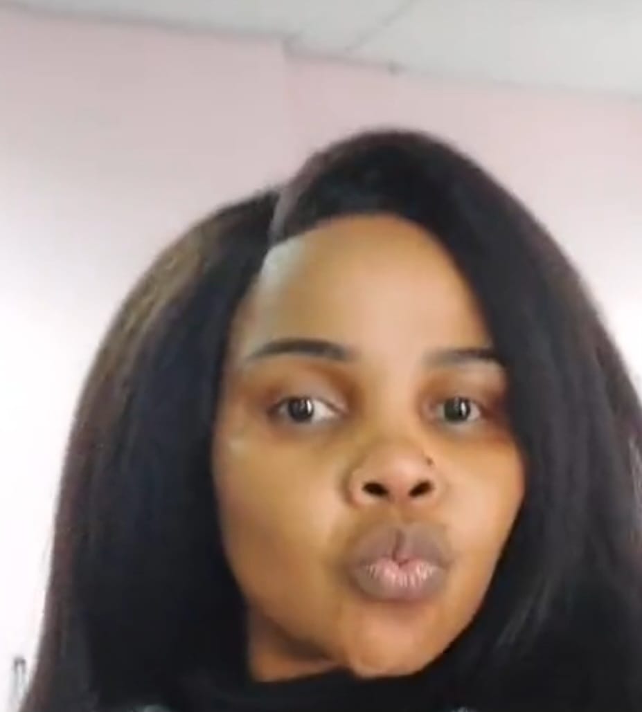 Customer photo review of Brazilian Lace Front Wig KINKY STRAIGHT