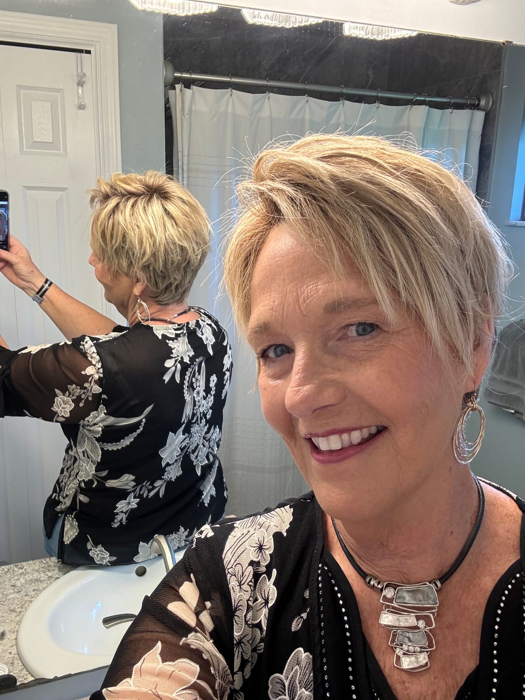 Customer photo review of VANITY FAIRE - Buttermilk Blonde