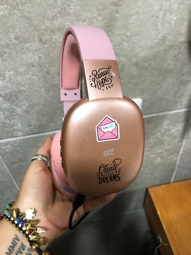 Customer photo review of Audífonos inalámbricos On ear | STF Aurum | 10 hrs uso función dual rosa