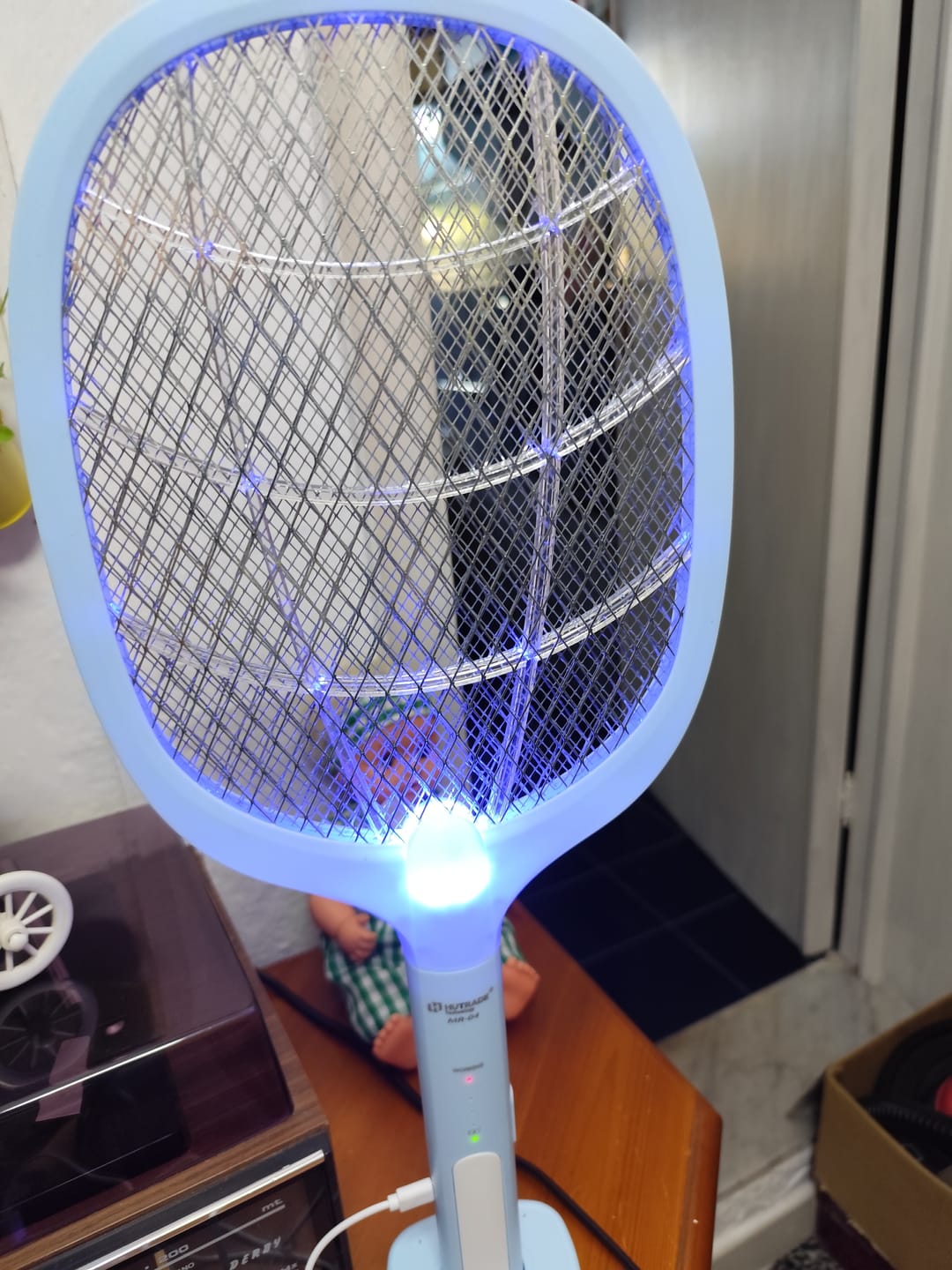 Customer photo review of (2 Pezzi) - Racchette Zanzare Elettriche Ricaricabili 2 in 1 Lampada Led Fulmina Insetti