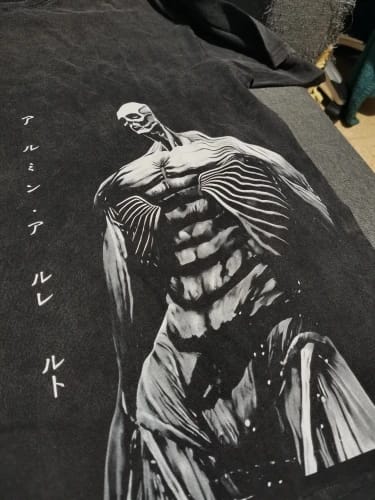 Customer photo review of Colossal Titan Oversized Vintage T-shirt V1
