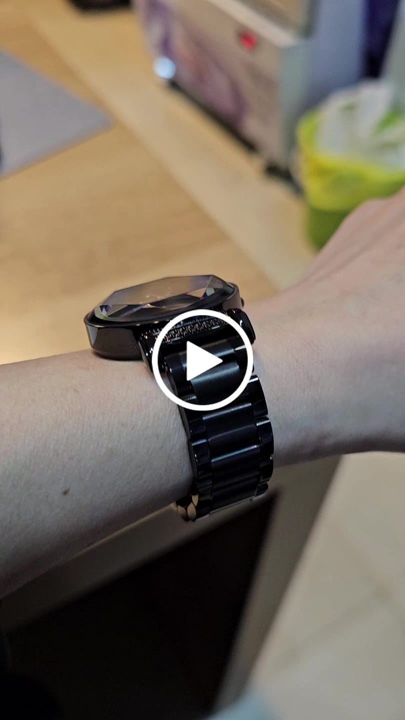 Customer video review of Bullion Gold Romish Watch Embellished with Glittering Crystals - Black and Rose Gold