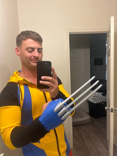 Customer photo review of LOGAN Hoodie