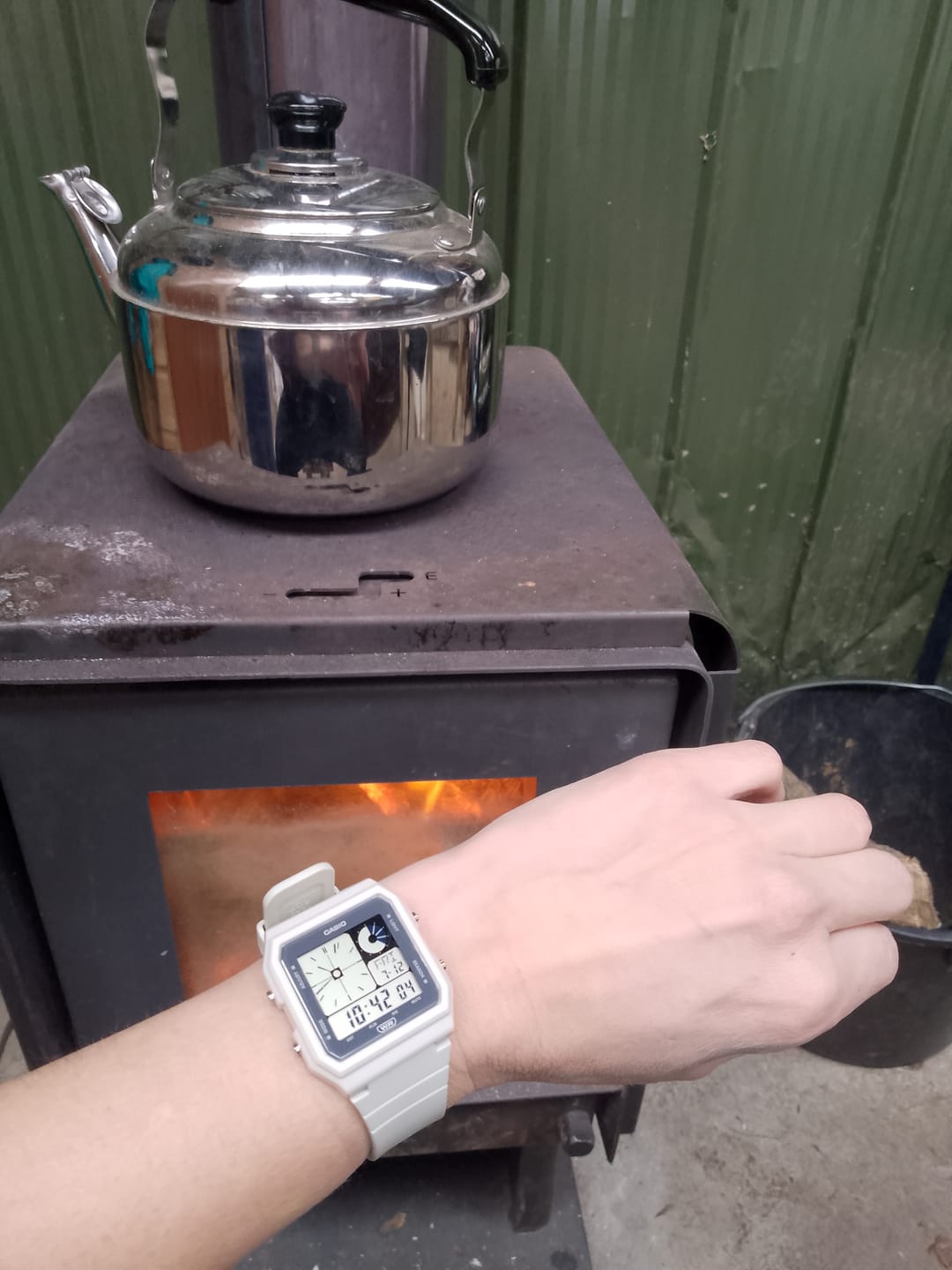 Customer photo review of Reloj Casio Vintage LF-20W-8ADF Twin-Graph Reissue Resina