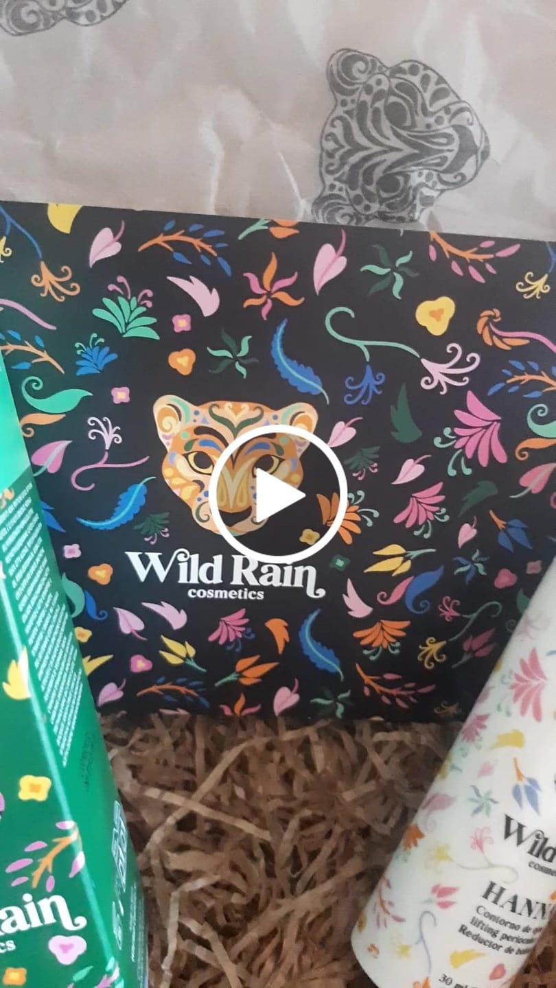 Customer video review of Contorno de ojos Hanna