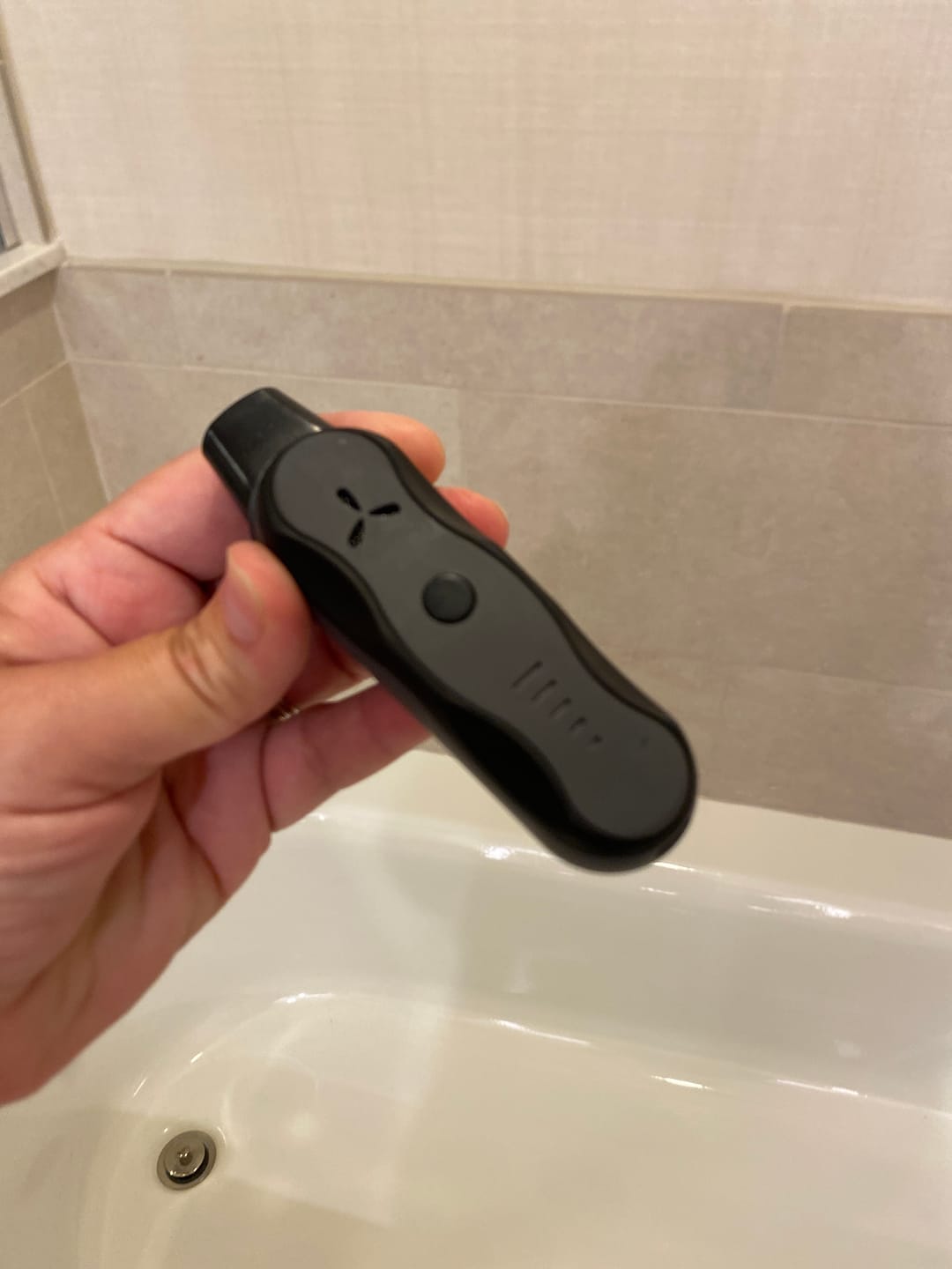 Customer photo review of XS GO VAPORIZER | Dry Herb – Ultra-Portable Vape – Ergonomic Design, Built-in Tools for Easy Use