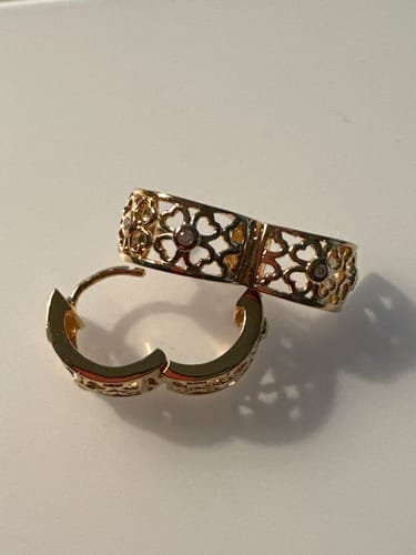 Customer photo review of Clover CZ Small Huggie Earrings in Sterling Silver 0.55"