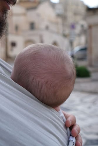ביקורת עם תמונה מאת לקוח על Baby Wrap Carrier - stone