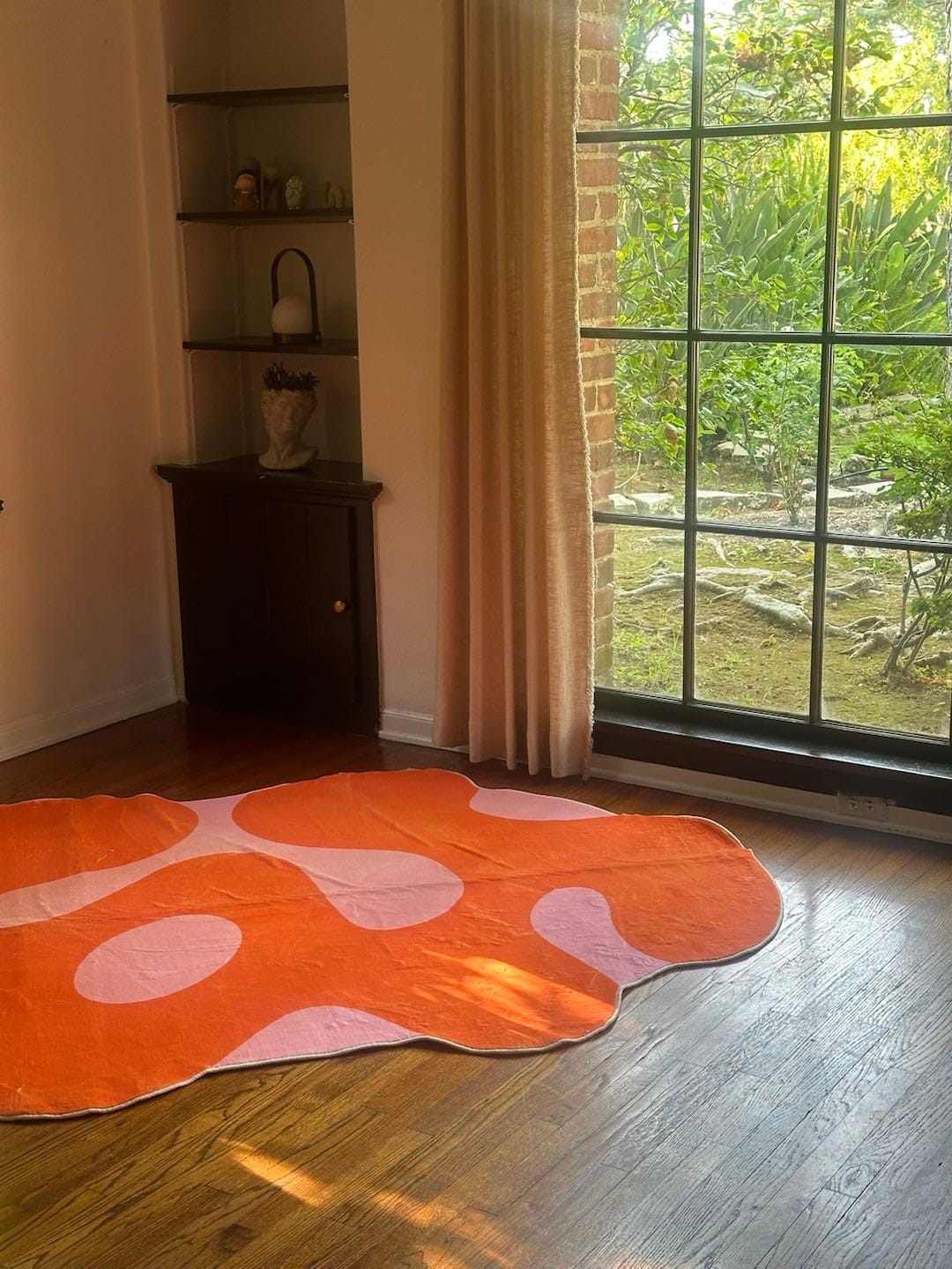 Customer photo review of Johann Banta Irregular Orange Moss Design Rug